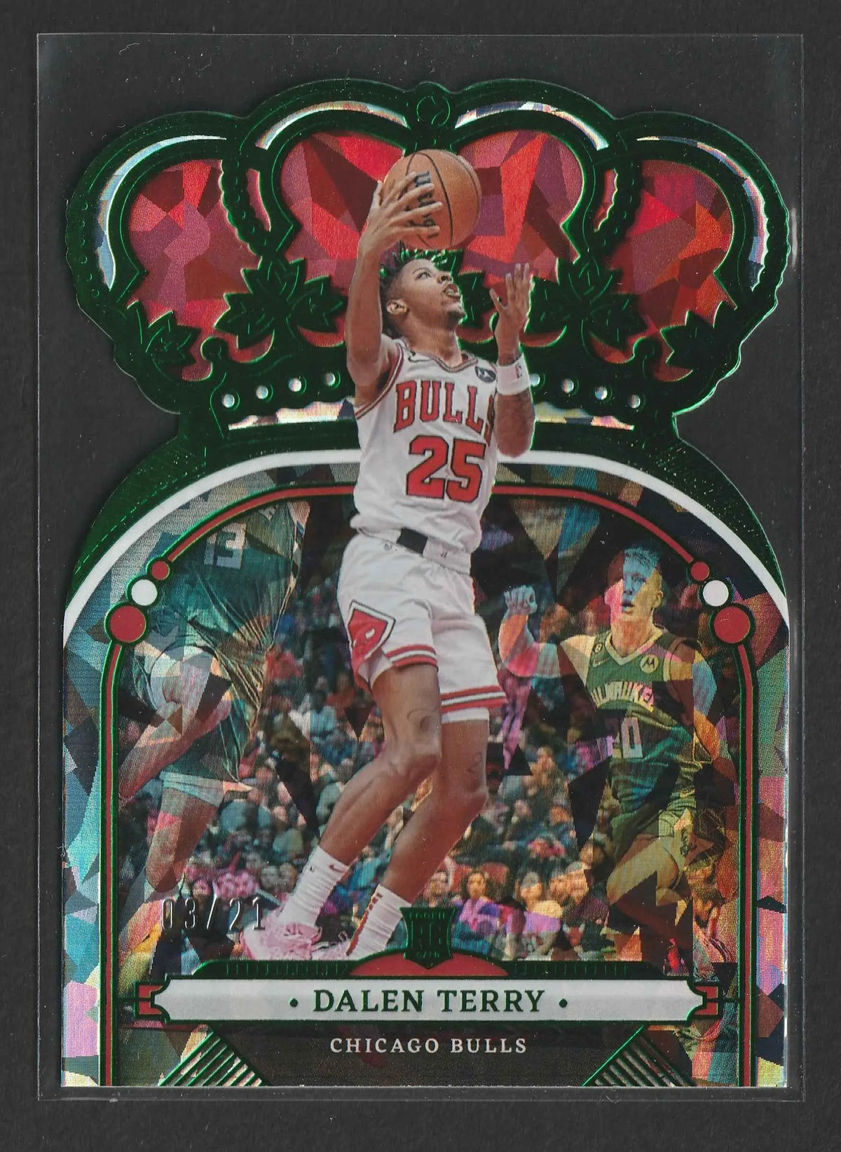 Ein vibrierender iridiszierender basketball-sammelkarte von dalen terry in weißem chicago bulls trikot nummer 25
