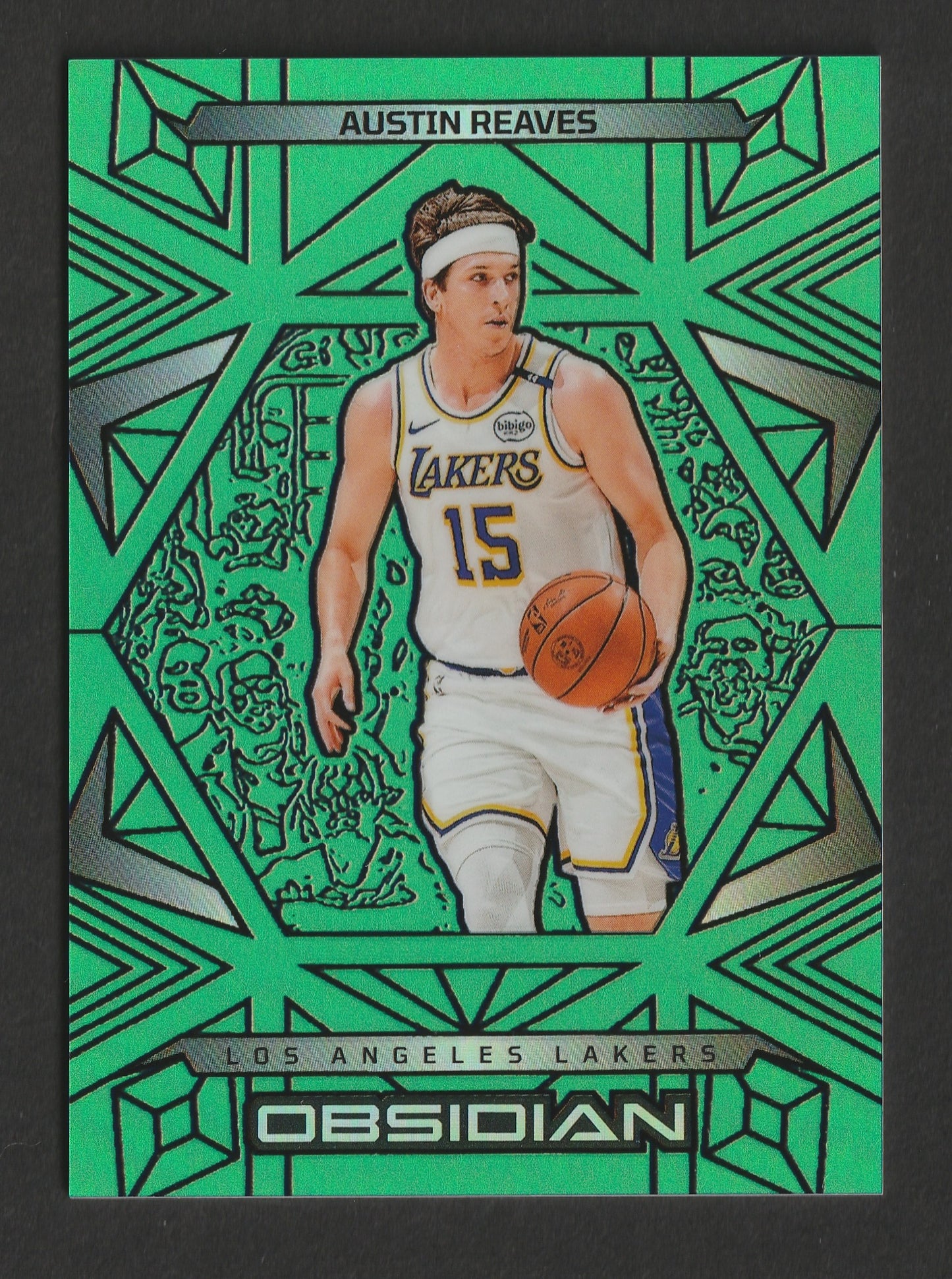 Austin Reaves 2024-25 Panini Obsidian Electric Etch Green Flood 13/25 #102