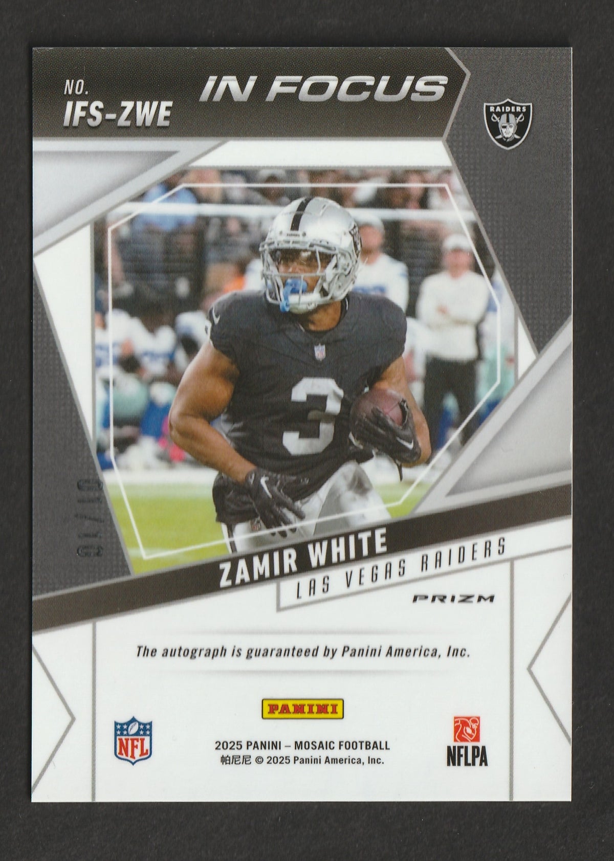 Zamir White 2025 Panini Mosaic In Focus Signatures Gold Prizm 01/10 #IFS-ZWE