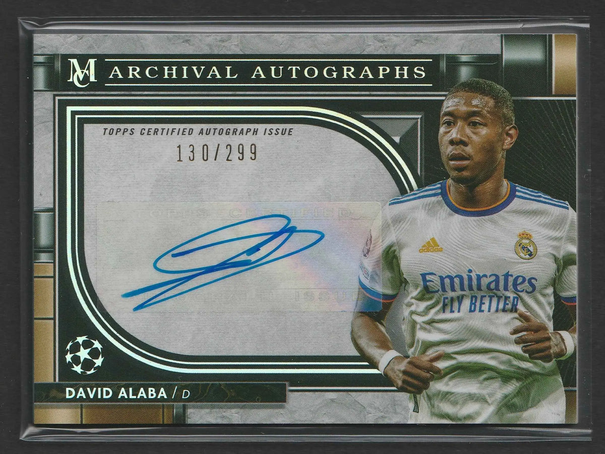 David alaba signierte topps archival autographs trading card in weißem real madrid trikot mit adidas logo