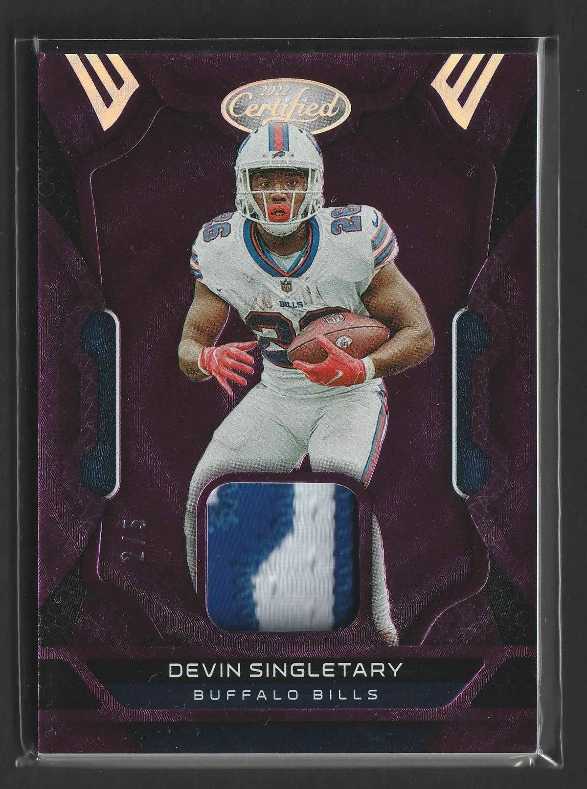 Devin singletary 2022 panini certified mirror purple etch football trading card in white buffalo bills uniform holding ball