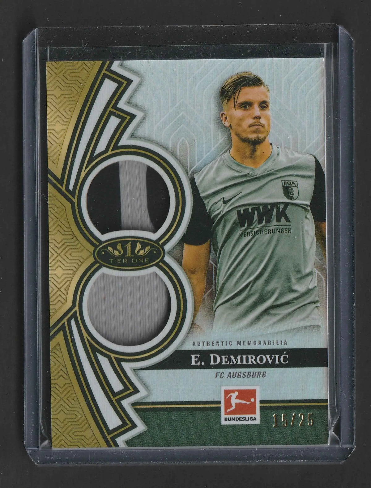 Dies ist eine tier one original sammelkarte von ermedin demirovic 2022-23 topps bundesliga dual relic 15 von 25