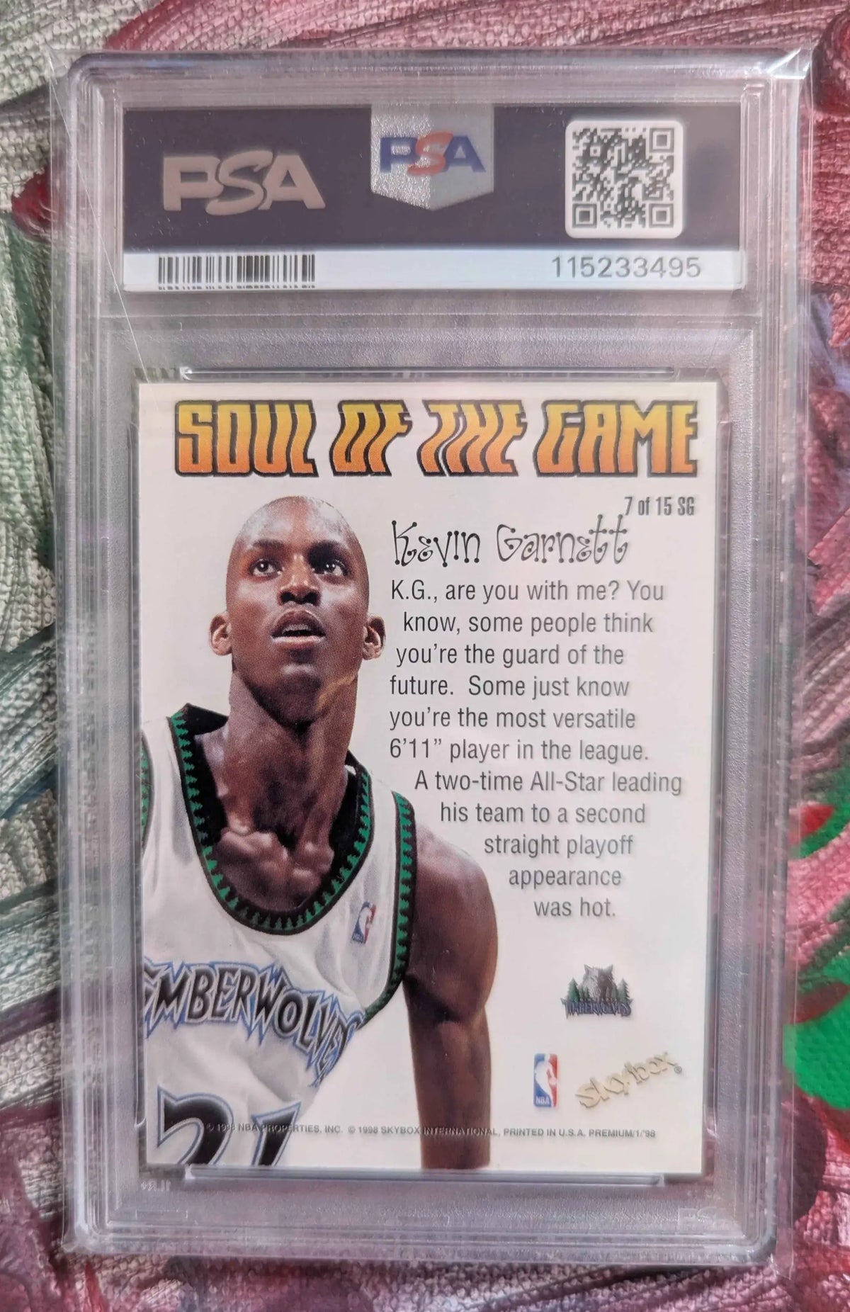 Psa bewertet sammelbarer basketball trading card von kevin garnett in minnesota timberwolves trikot