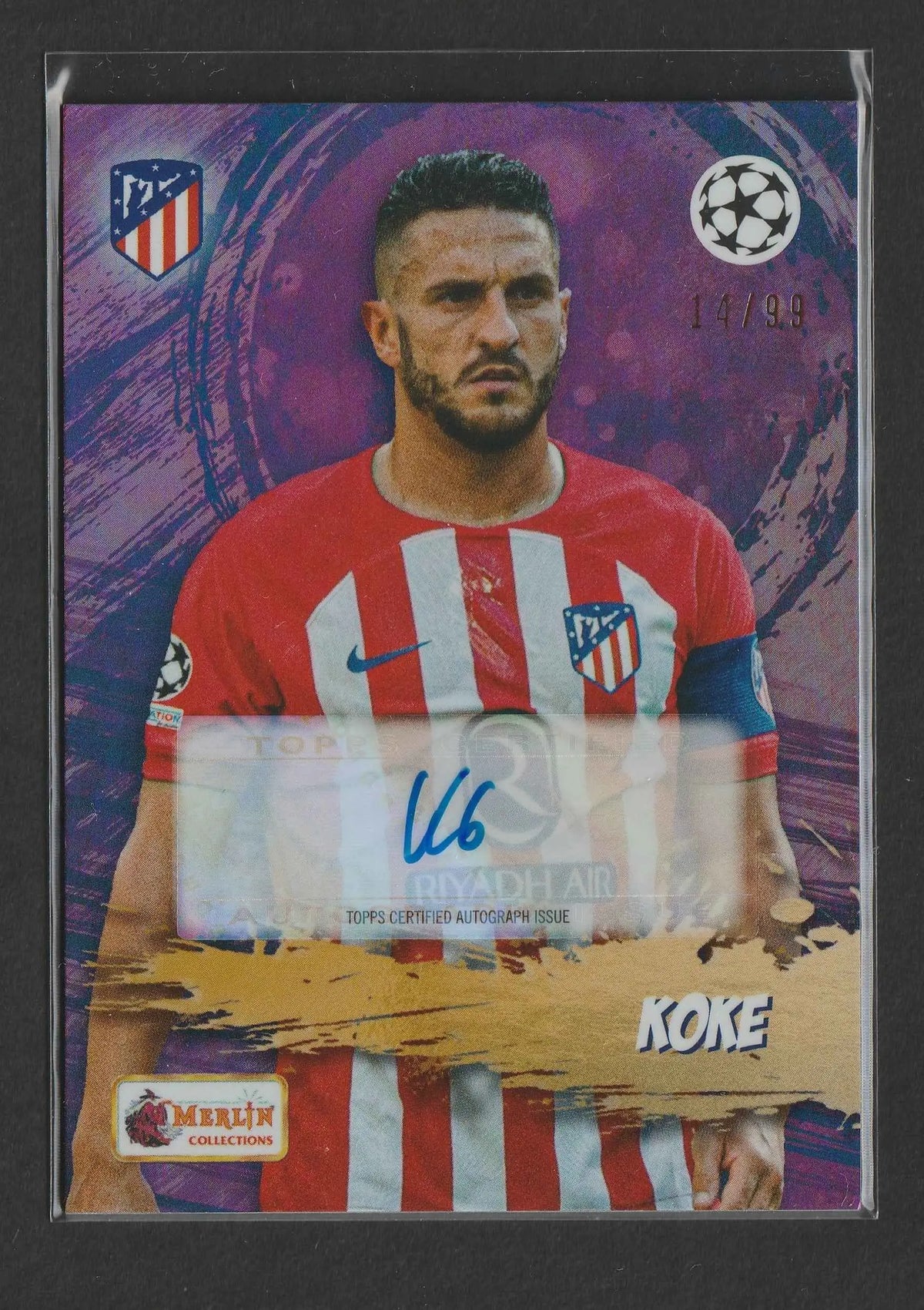 Signierte koke fußball trading card in atlético madrid trikot mit violettem auto 14 von 99 topps 2023 24