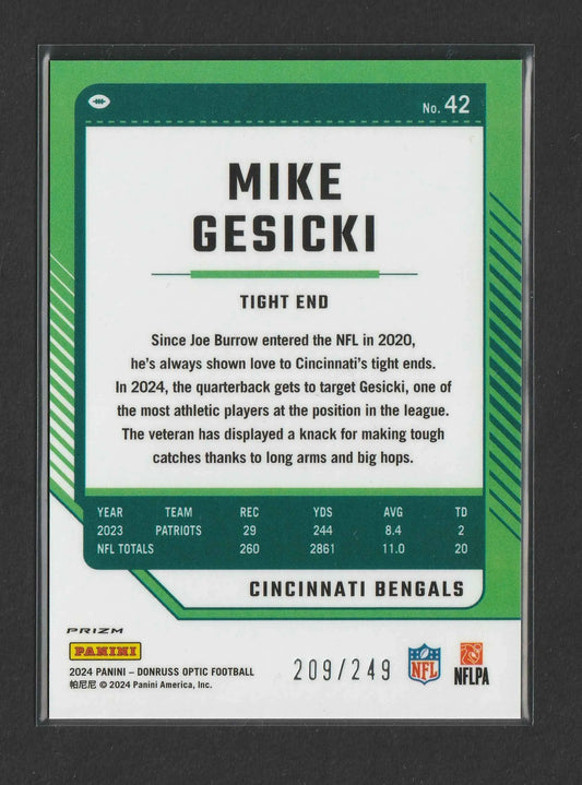 Grüner und weißer football trading card von mike gesicki cincinnati bengals 2024 panini donruss optic orange prizm 209 von 249 nummer 42