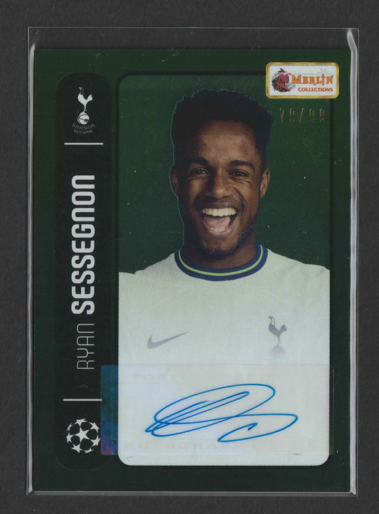 Grün gerahmte ryan sessegnon sammelkarte in weißem tottenham hotspur trikots mit unterschrift und nummer 79 von 99